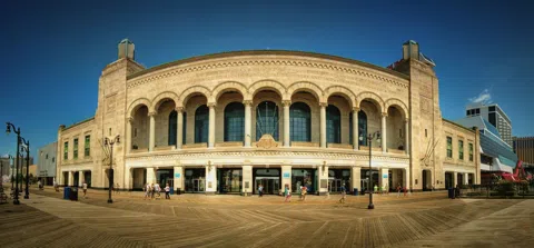 How to Plan a First Concert Weekend in Atlantic City
